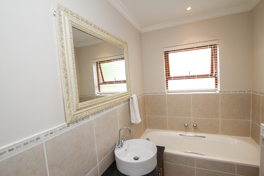 3 Bedroom Property for Sale in The Hill Western Cape